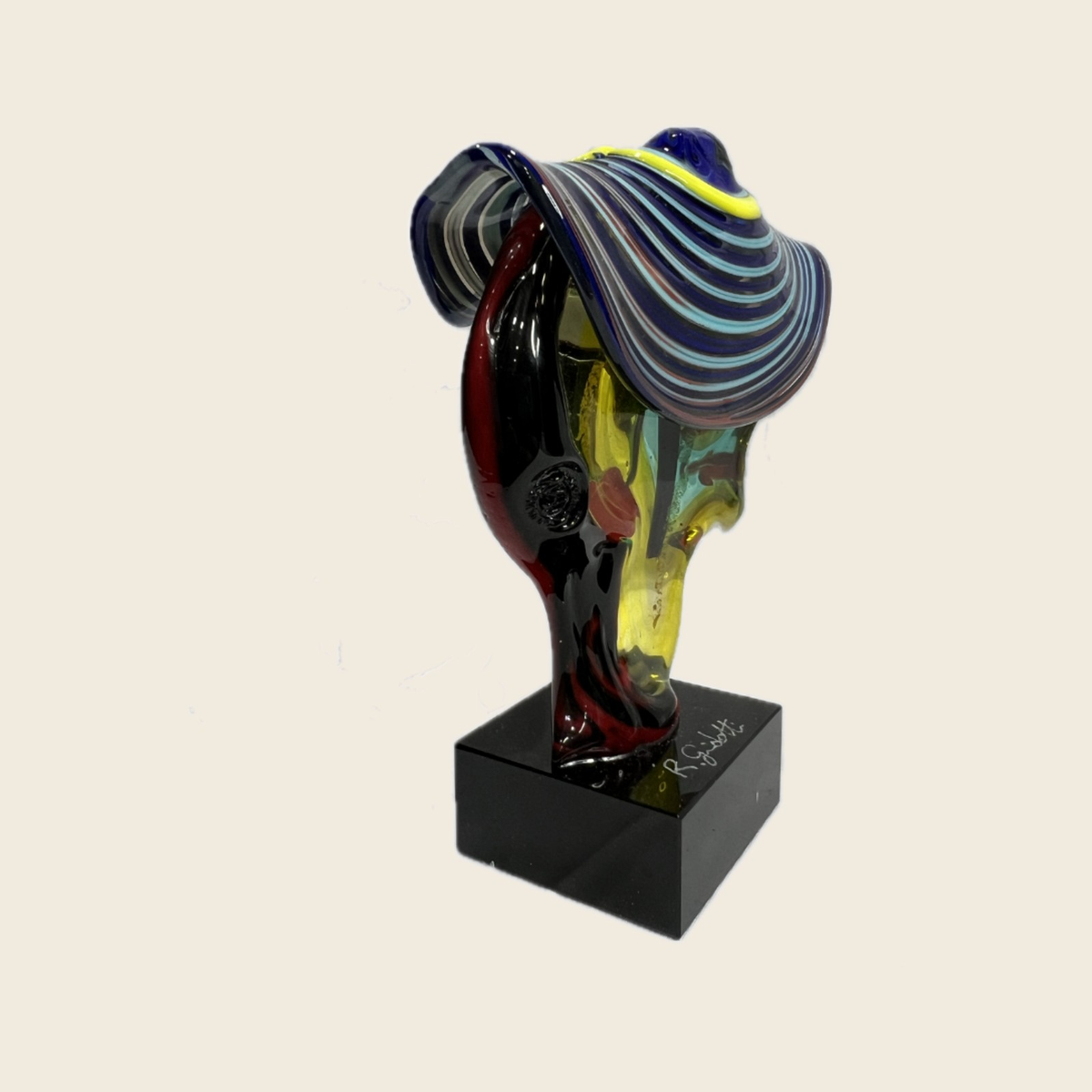 Scultura - Picasso - Teste - Teste con cappelli blu