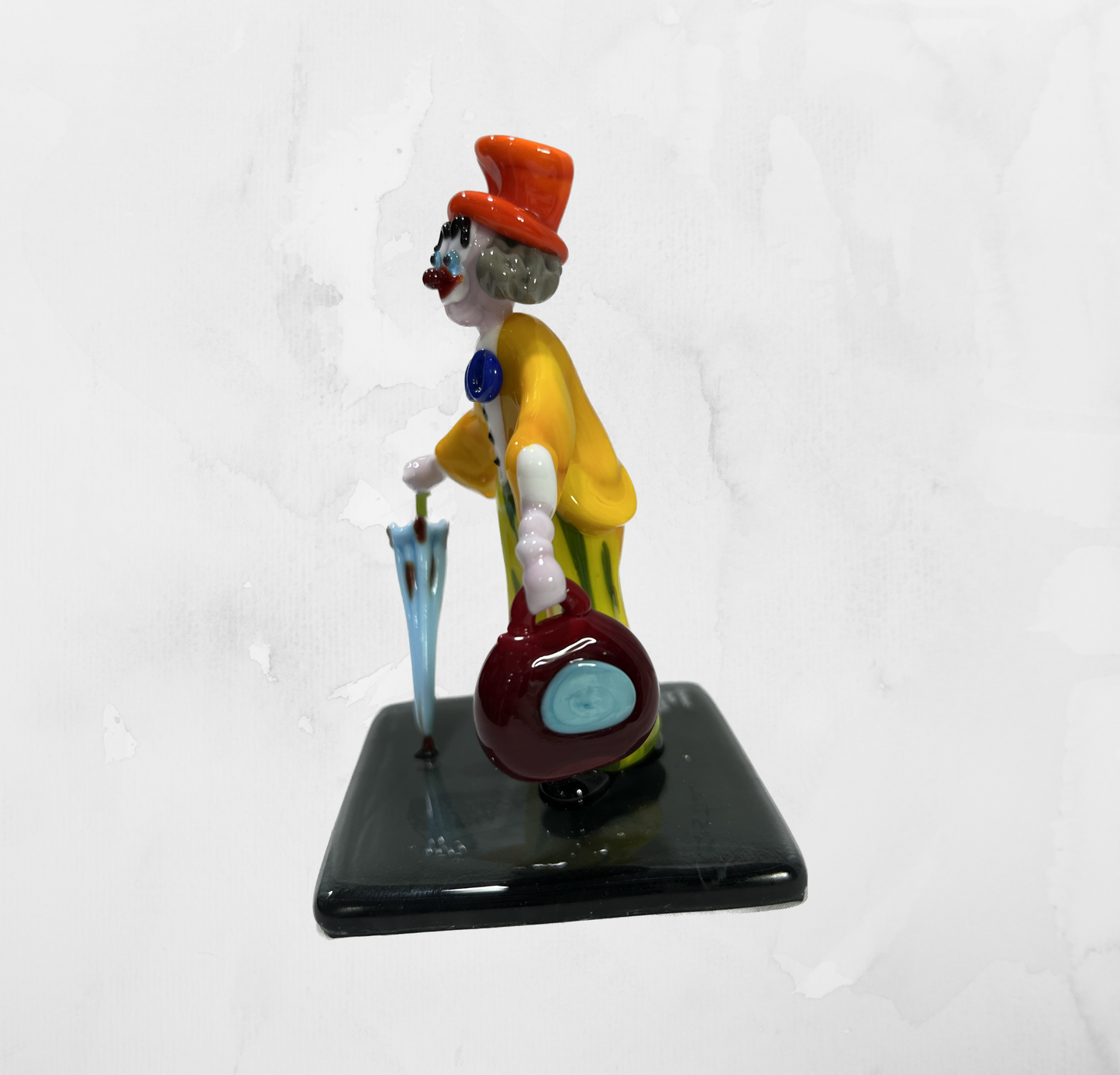 Sculpture - Figurines - Clown - Clown with closed blue umbrella